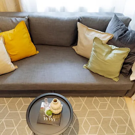 Luna - Romana Square Appartement *