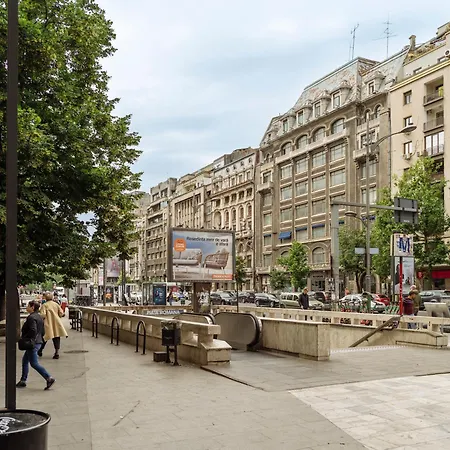 Luna - Romana Square I Metro Station I Self Check-in Апартаменти Бухарест