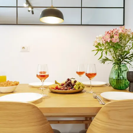 Daire Luna - Romana Square Bükreş