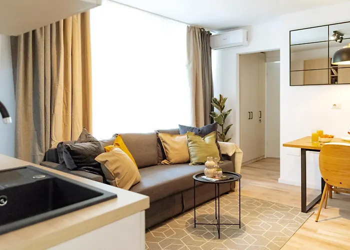 Luna - Romana Square Bukarest